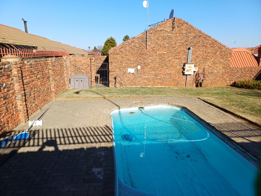 2 Bedroom Property for Sale in Fauna Free State
